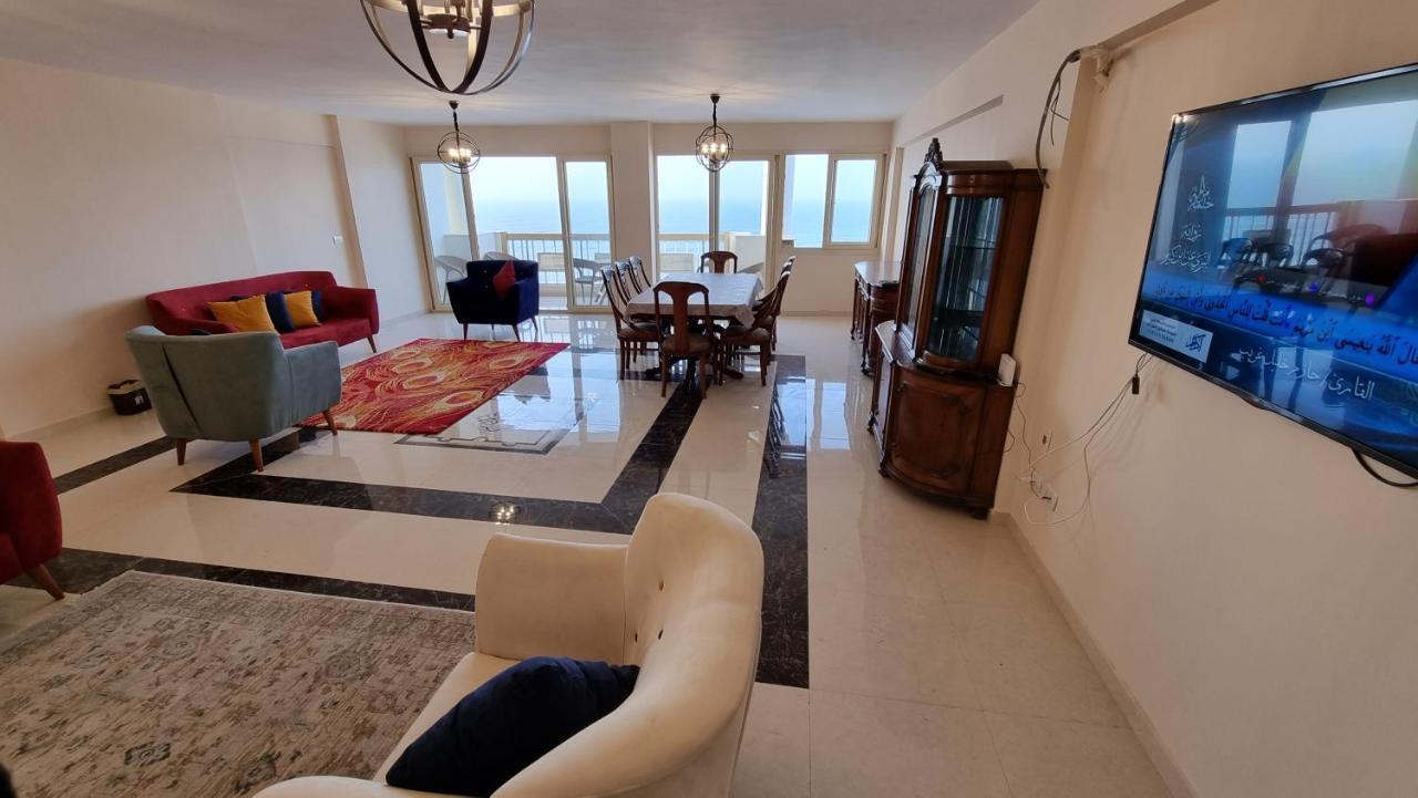 Alex Sea View Apartment - Families Only アレクサンドリア エクステリア 写真