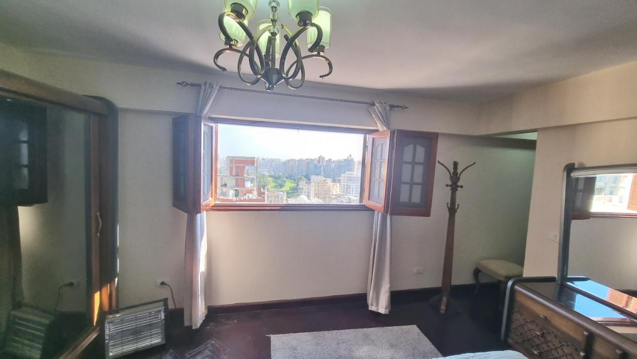 Alex Sea View Apartment - Families Only アレクサンドリア エクステリア 写真