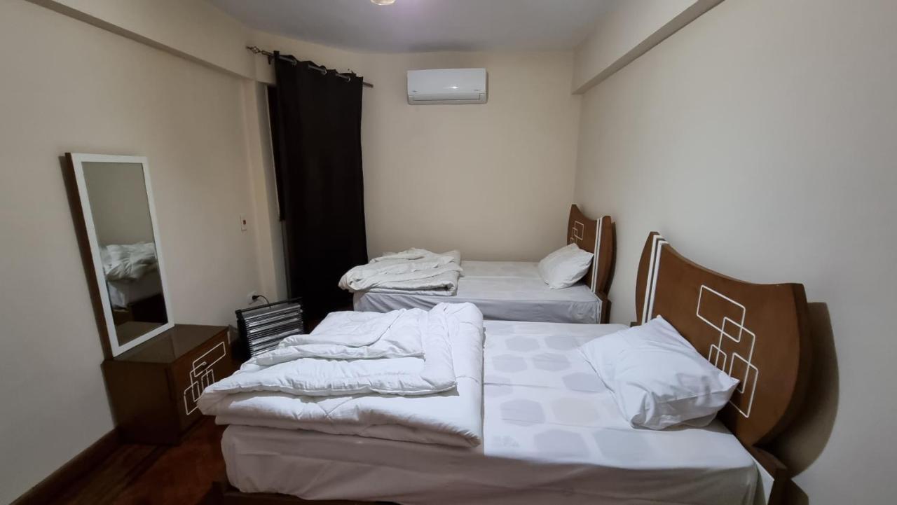Alex Sea View Apartment - Families Only アレクサンドリア エクステリア 写真