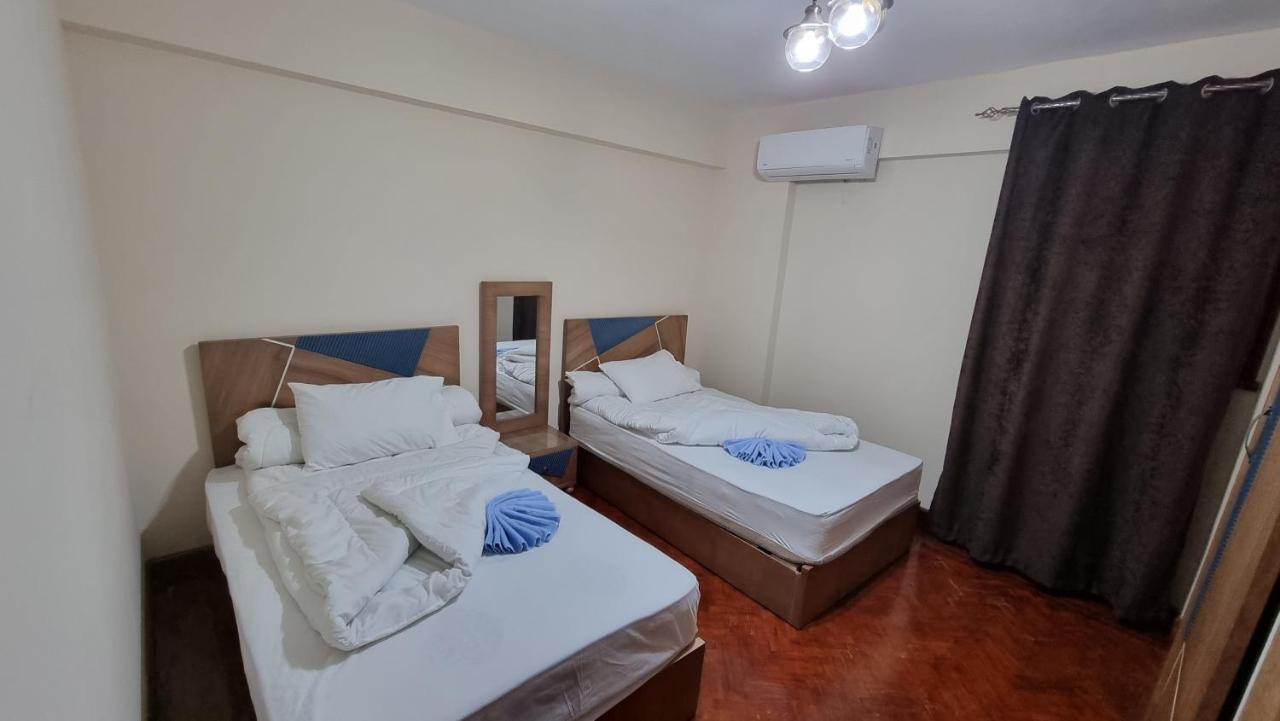 Alex Sea View Apartment - Families Only アレクサンドリア エクステリア 写真