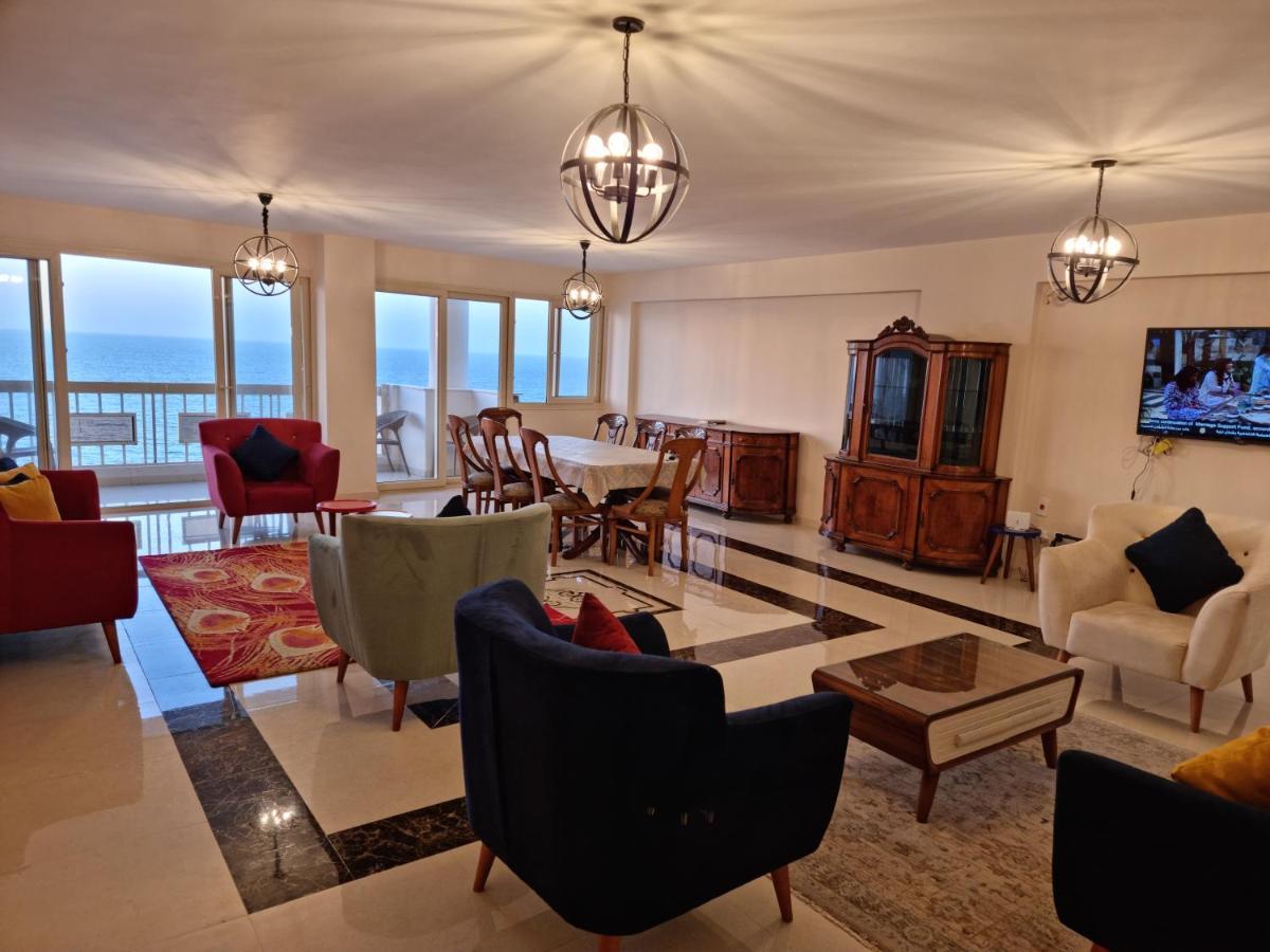 Alex Sea View Apartment - Families Only アレクサンドリア エクステリア 写真
