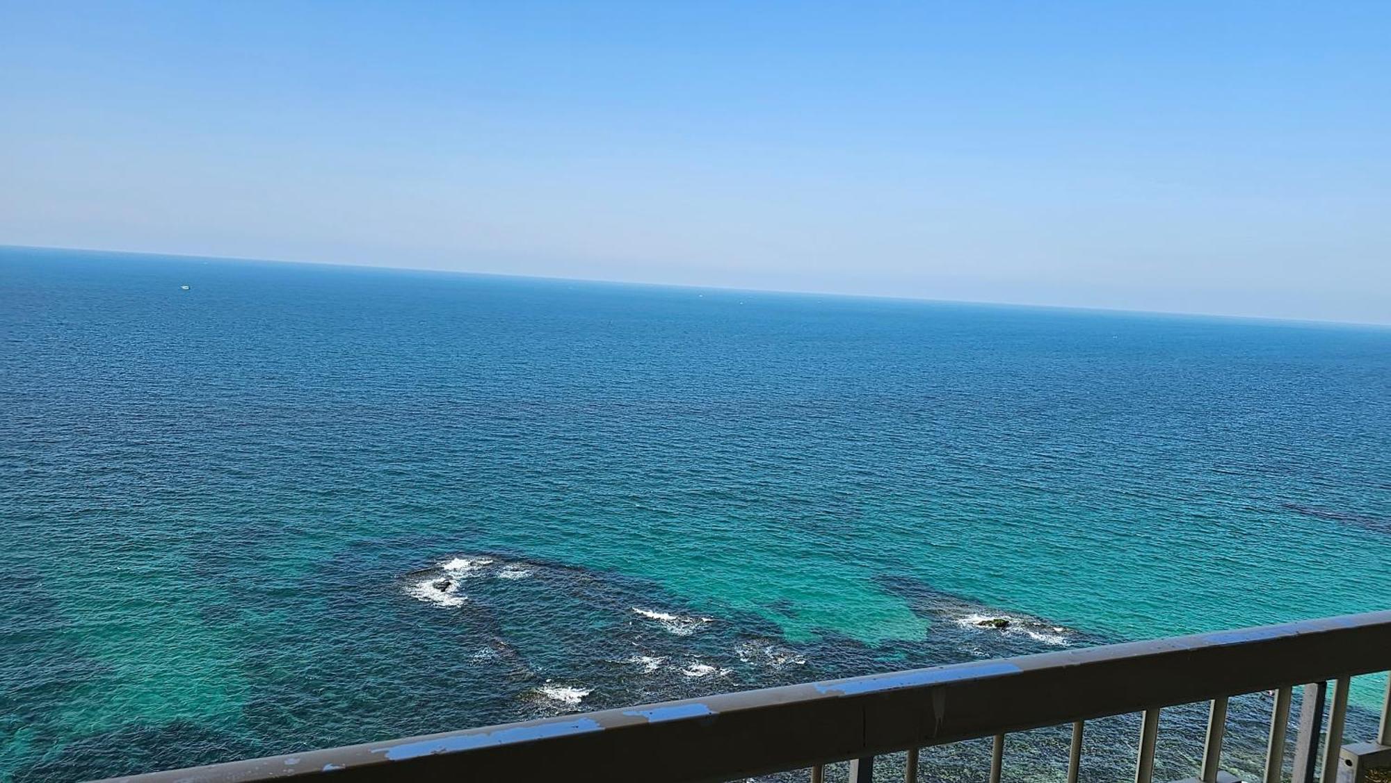 Alex Sea View Apartment - Families Only アレクサンドリア エクステリア 写真