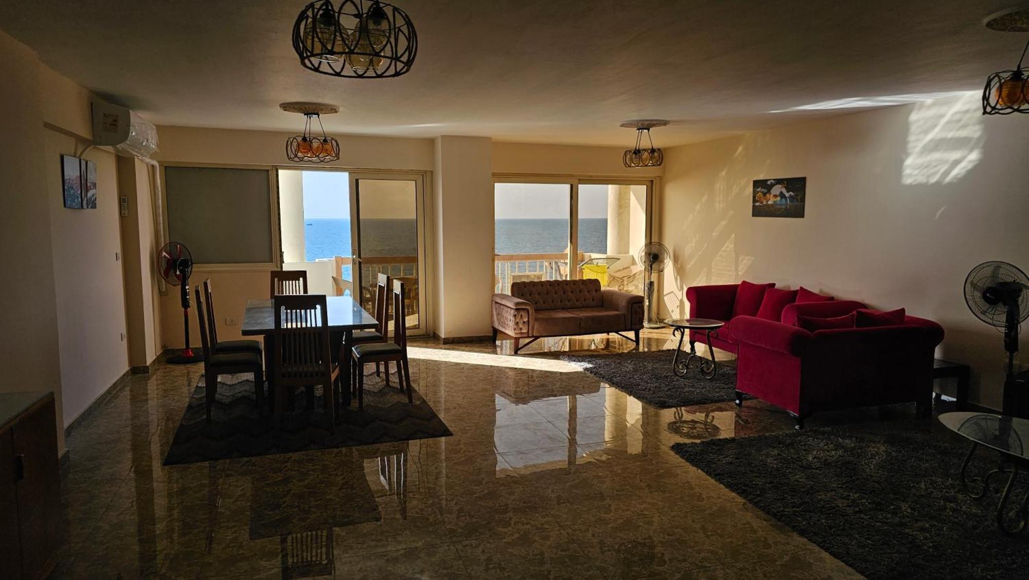 Alex Sea View Apartment - Families Only アレクサンドリア エクステリア 写真